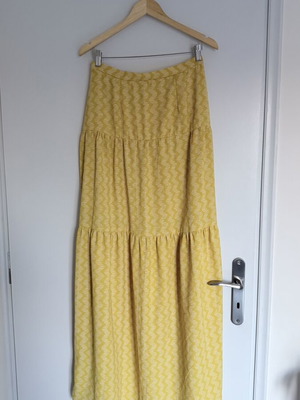 Maxi skirt Wild Pony like new, size large, yellow