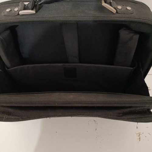 Dell laptop bag used, black, without shoulder strap
