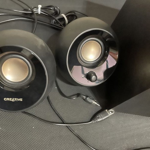 Creative Pebble Plus 2.1 computer speakers with subwoofer used