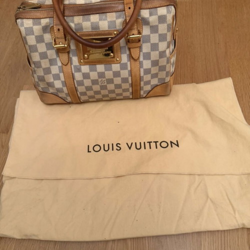 Louis Vuitton Damier Azur Canvas Berkeley shoulder bag