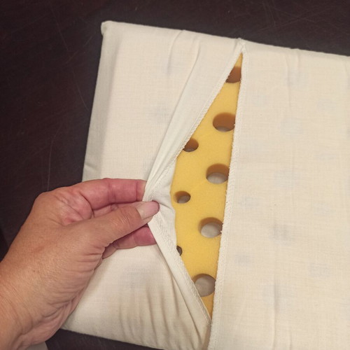 Anti-suffocation baby pillow like new, 26×40 cm, thin