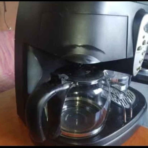 Coffee maker almost unused like new