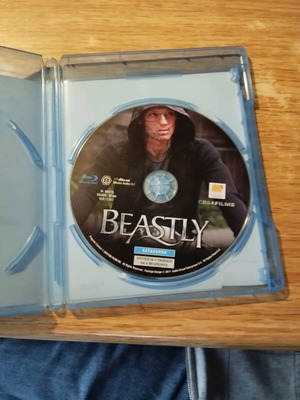 Beastly Blu-Ray like new 2D