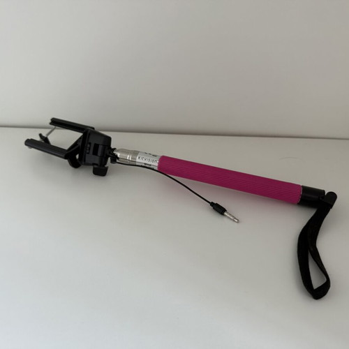 Selfie Stick pink like new