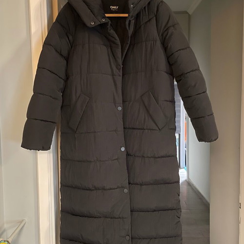Puffer jacket Only long like new, black, size L