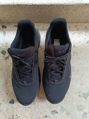 Nike Air Zoom Upturn SC αθλητικά παπούτσια σαν καινούργια, μέγεθος 46, μαύρα