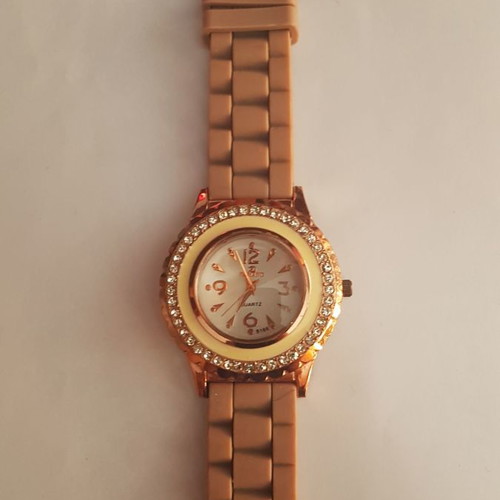 Women's watch new, color dusty apple
