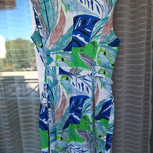 Ellen Tracy summer dress XL used like new, floral blue and green