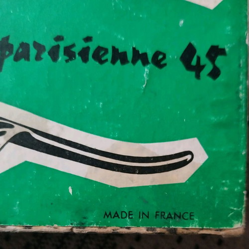 French hair clipper like new, in original box