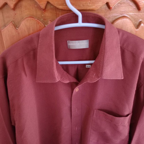 Paco Rabanne men's shirt like new, size M, grenat color