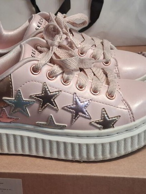 Skechers Hi Ridge girls' sneakers size 28, pink with star details