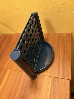 Score 4 board game