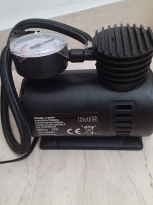 Ηλεκτρική τρόμπα αέρα 12V 300 psi με μανόμετρο, καινούρια
