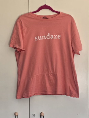M&S Collection Pink Sundaze T-Shirt size 16 like new