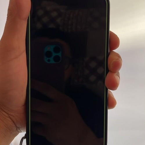 iPhone 13 Pro Max 256GB gold with genuine screen