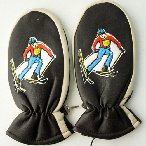 Vintage winter leather ski gloves 1980s new from Hong Kong