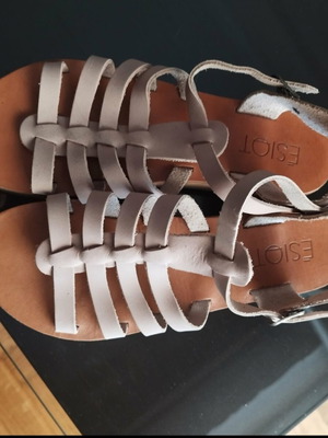 Esiot beige platform sandals, size 39