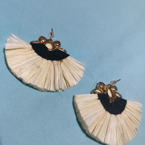 Cream earrings new with beads