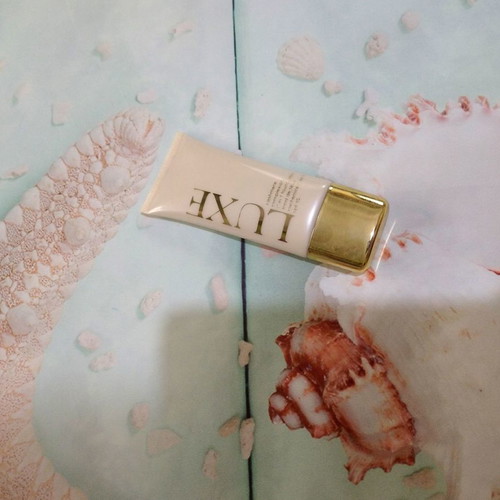 Avon Luxe Cashmere 2-in-1 foundation with SPF 15 new 30ml