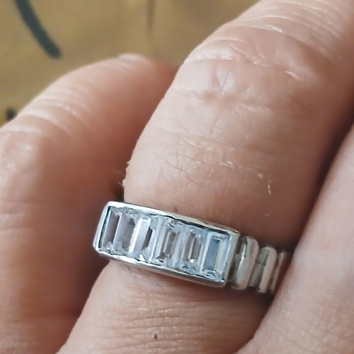 Silver 925 ring with zirconia, 17 mm, like new