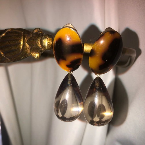 Dangling earrings with transparent oval and animal print stone like new
