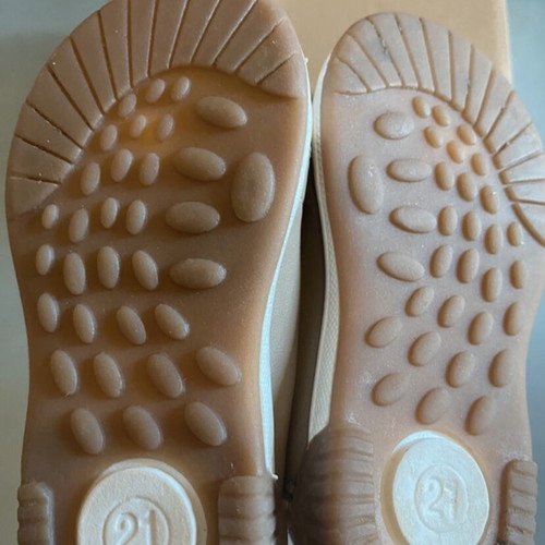 Gorgino children's leather boots size 21 new, beige and brown