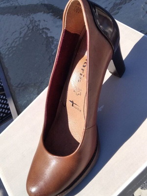 Tamaris brown pumps size 37 like new