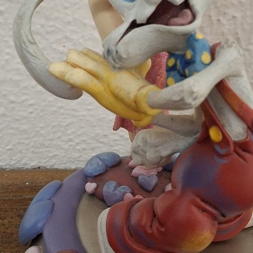 The Art of Disney Jessica & Roger Rabbit figure and jewelry box like new