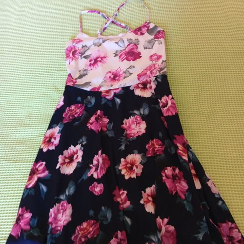 Glamorous floral summer mini dress size S like new