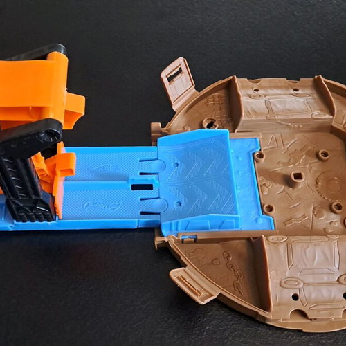 Hot Wheels Monster Tracks track used in excellent working condition