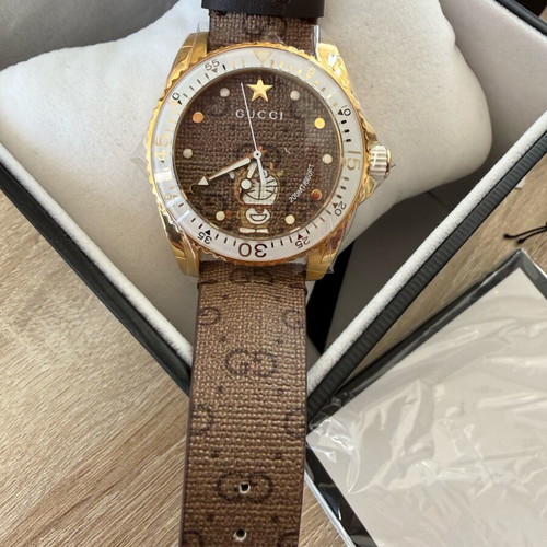 Gucci Dive Doraemon Limited Edition 40mm watch new