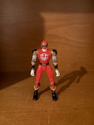 Power Rangers Ninja Storm Red Wind Ranger action figure Bandai 2002