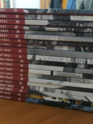 Τόμοι Ελλάδα 20ος αιώνας 1900-2000 σαν καινούργιο, πακέτο 20