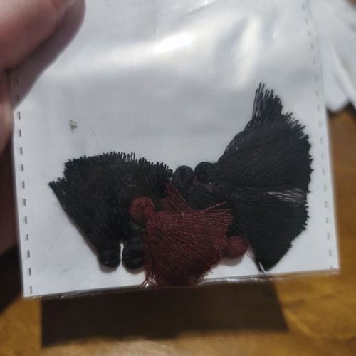 Craft and jewelry making tassels like new