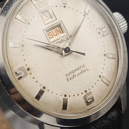 Vintage Wittnauer Automatic Day-Date 17J AXA 1468N watch