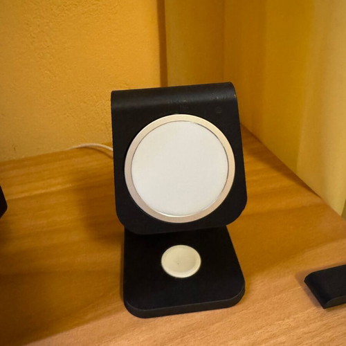3D Printed Magsafe Charging Stand with Apple Watch Charger New