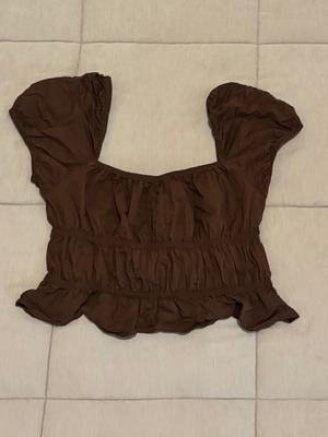 Crop top Bershka brown like new, poplin fabric, size M