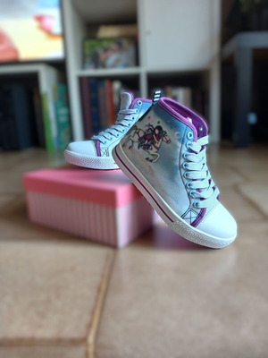 Santoro London Gorjuss high sneakers size 31 new