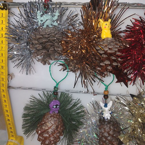 Christmas pinecone ornaments set of 12, new