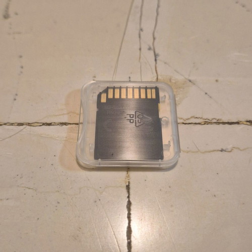 Kingston SD Card 4GB like new