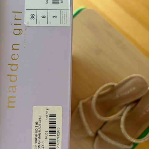 Madden Girl Tilly-R Nude Sandals like new with strass, size 36