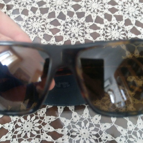 Gant sunglasses used, brown frame with polarized lenses