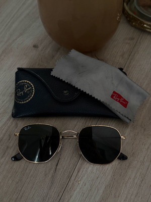 Ray-Ban Octagonal sunglasses black with gold like new with case and cloth