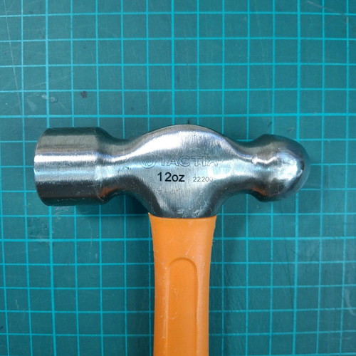 Tactix 222005 Ball Peen Hammer 340gr with Plastic Handle like new