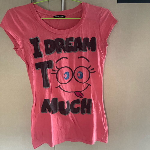 Women's t-shirt used, size small, pink