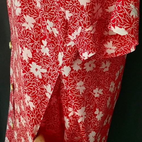 Handmade robe size L like new with pockets