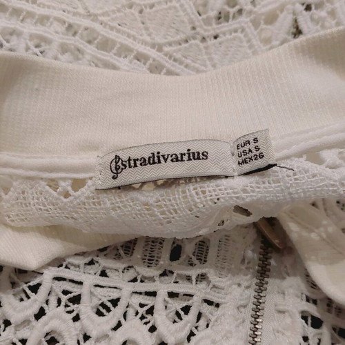 Stradivarius white spring bomber jacket like new for women