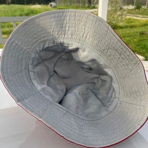Hat new, red, size L