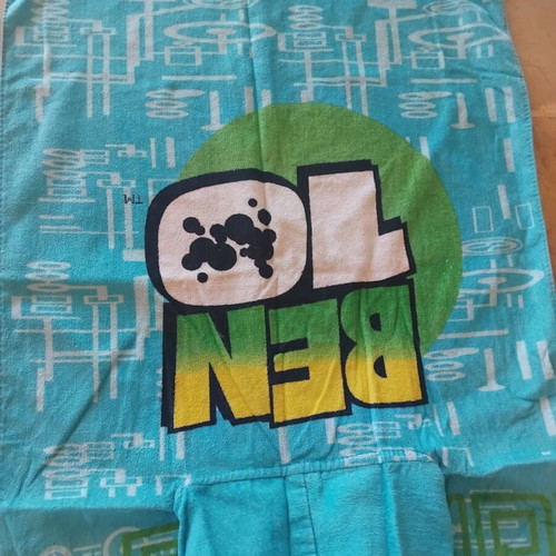Ben10 Kids Hooded Beach Towel like new