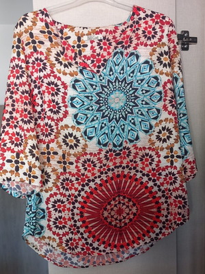 Blouse with paisley pattern like new, 3/4 sleeve, Bill Cost